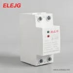 Qual è il ruolo del protettore di sovratensione e sottotensione autoresettante? 